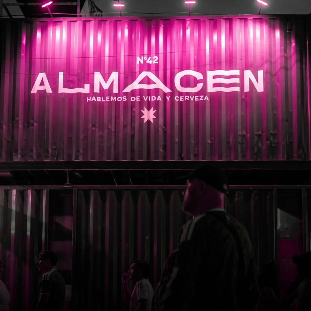 Almacén 42